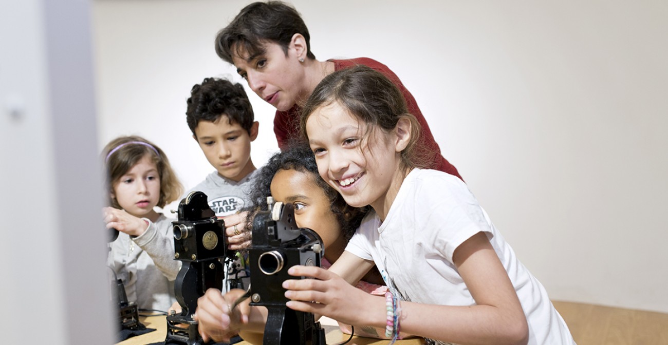 Fondation Jérome Seydoux Pathé, en famille Des ateliers cinéma pour les familles, les samedis