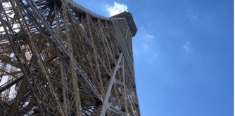 LA Tour Eiffel Une tour de 300 m qui aime les challenges !