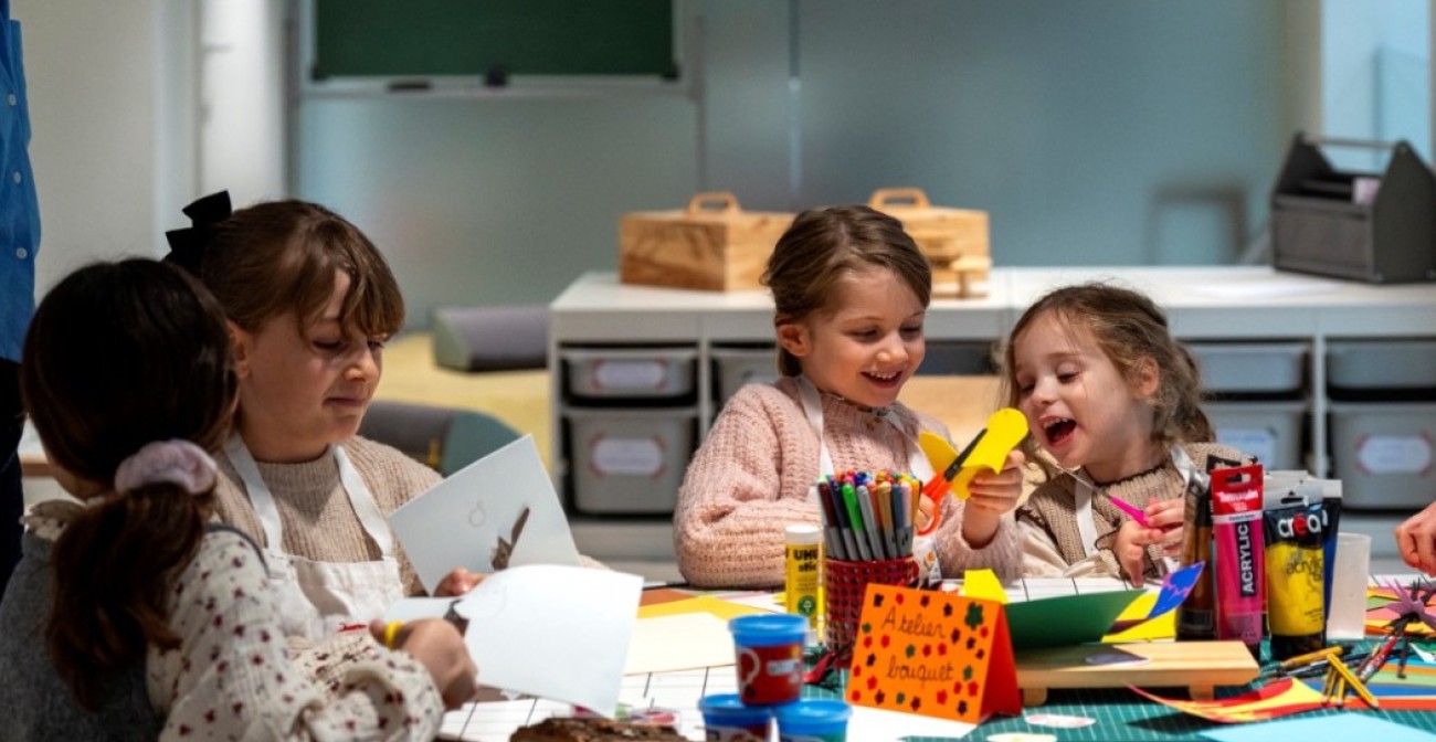 Pour les 6-13 ans, des parcours en famille, des visites-découvertes des expositions et du jardin et des ateliers créatifs. Les samedis et mercredis.